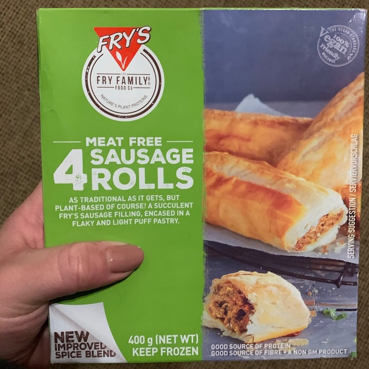 review photo of Fry's Family Food Sausage Rolls shared by @wilmievdh97725 on 19 Oct 2020 - review