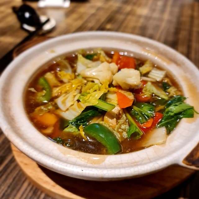 菜肴“Claypot Noodles”的照片