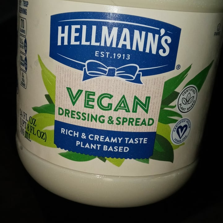 photo of Hellmann’s Vegan Dressing & Spread shared by @bekindalways751 on  12 Jun 2022 - review
