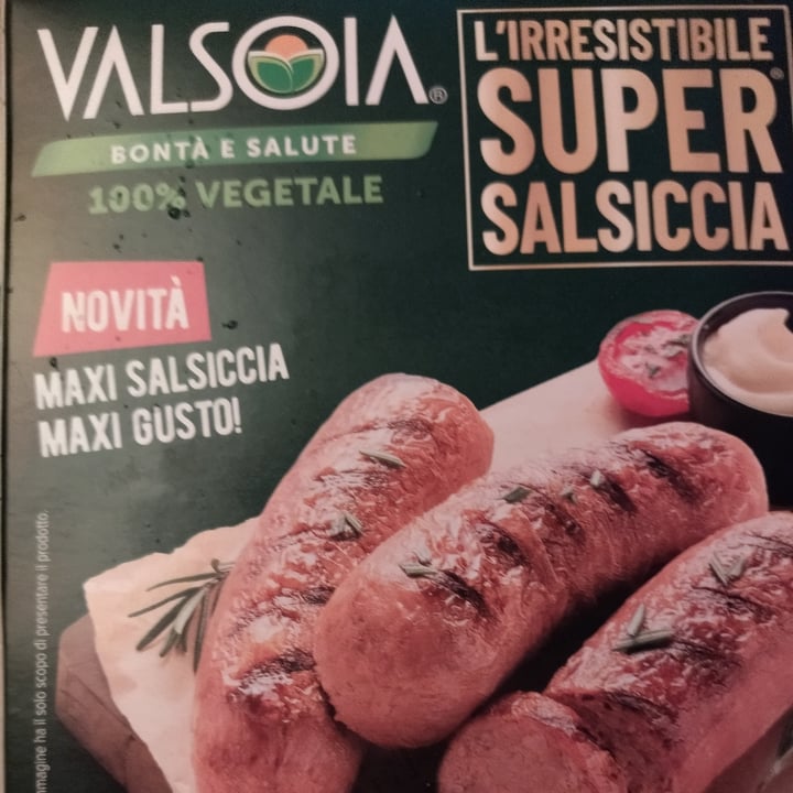 photo of Valsoia L’irresistibile Super Salsiccia (Sausage) shared by @francesca110 on  13 Feb 2022 - review