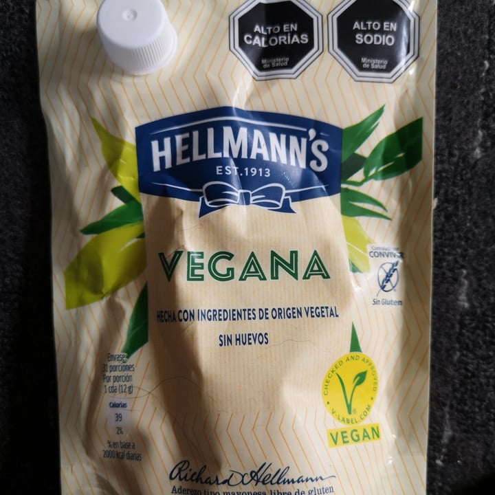 review photo of Hellmann’s Hellman’s Vegan Mayonnaise shared by @steffybohm on 03 Feb 2021 - review