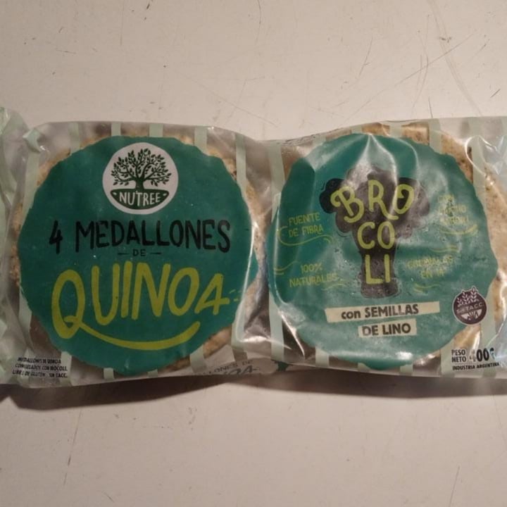 photo of Nutree Medallones De Quinoa de Brocoli con Semillas de Lino shared by @misosalazar on  05 Mar 2021 - review