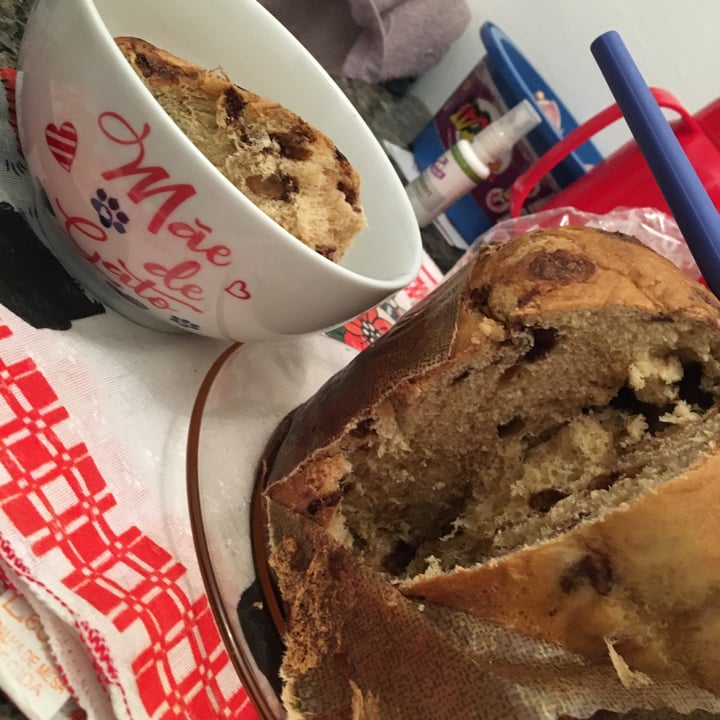 review photo of Italia mia Chocotone shared by @katiasimone on 31 Dec 2021 - review