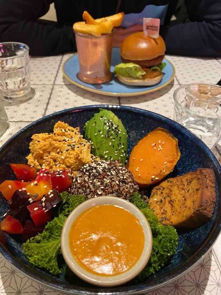 photo of Tell Your Friends Buddha Bowl shared by @cpicco on  05 Jan 2020 - review
