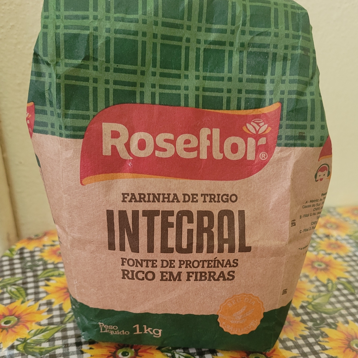 Farinha de Trigo Integral from Roseflor - Vegan Product Reviews ...