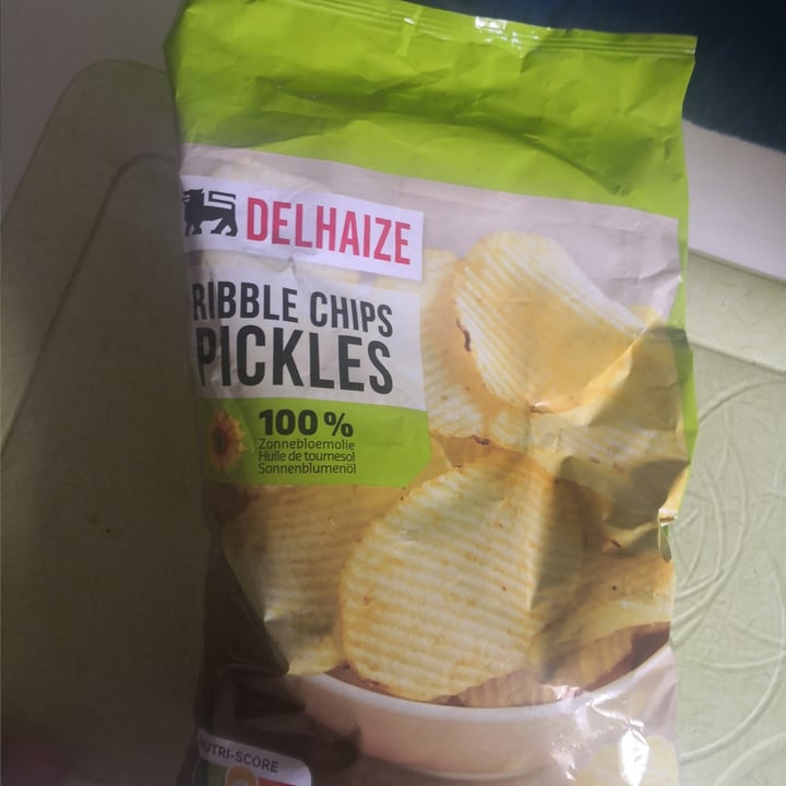 review photo of Delheize Ribble Chips Pickles shared by @giuliasalvi on 31 Mar 2022 - review