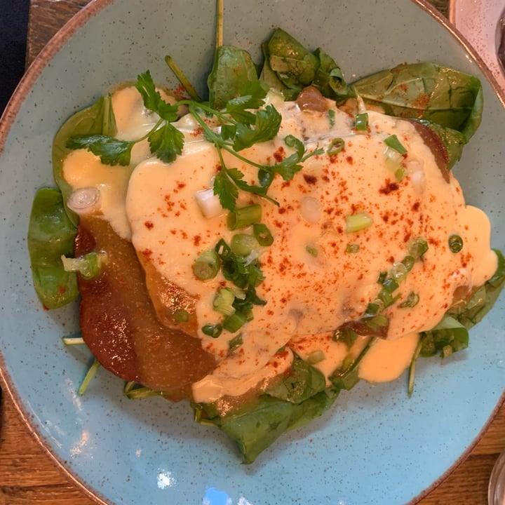 review photo of Seeds For The Soul Ltd Vegan Eggs Benny shared by @livsissons95 on 29 Dec 2021 - review