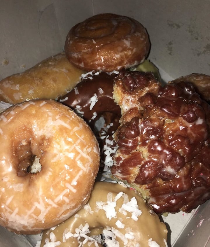 photo of Vegan Donut & Cafe Donuts shared by @pacholiarce on  08 Jul 2019 - review