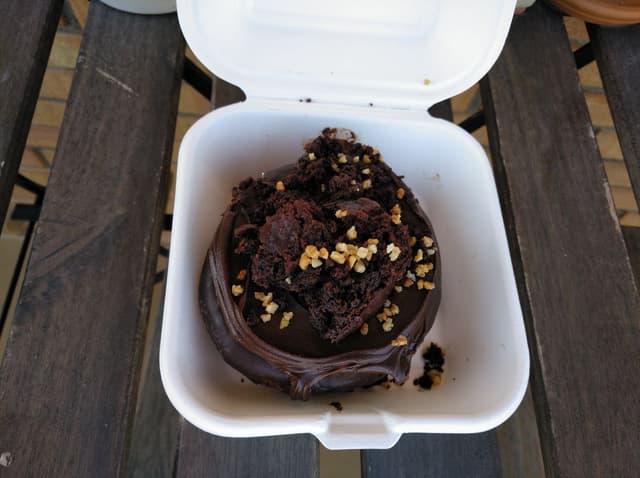 Foto del piatto “Kronut chocolate negro”