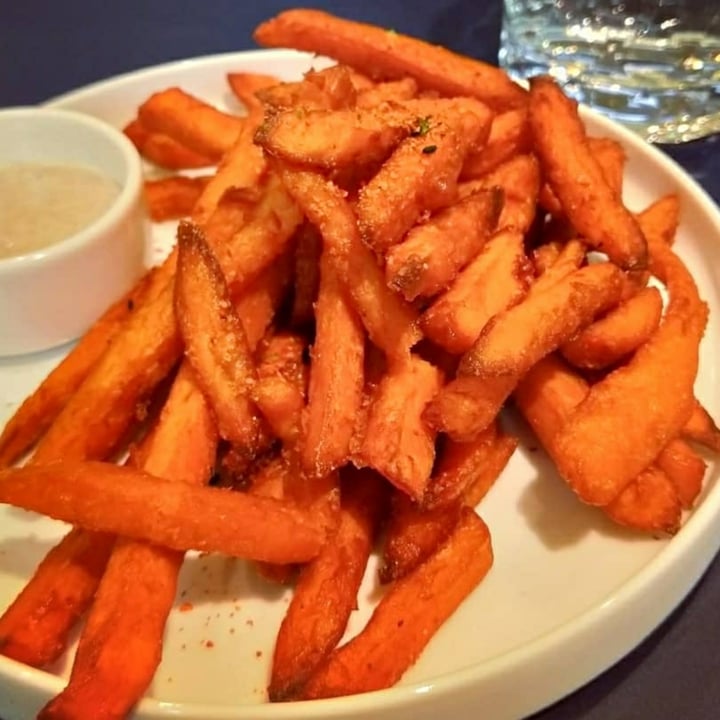 photo of Green Common Singapore Sweet Potato Fries shared by @singapovegan on  20 Mar 2021 - review