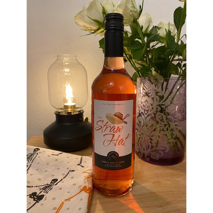 photo of The Straw Hat Rosè shared by @sincyr on  16 Jan 2022 - review