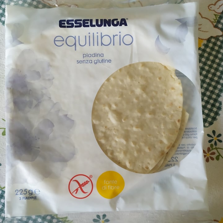 photo of Esselunga equilibrio Piadina Senza Glutine shared by @rositarm on  26 Jun 2022 - review