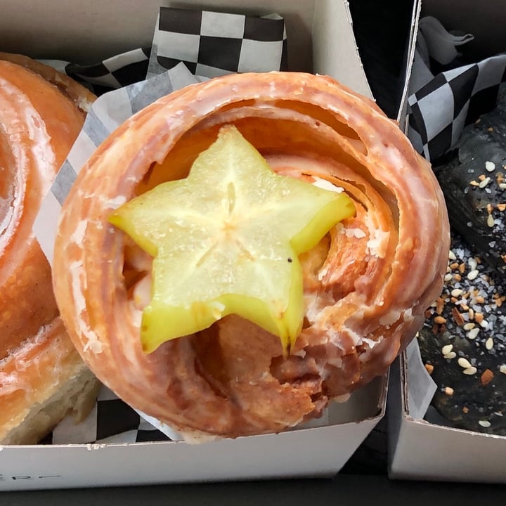 photo of Mother Bake Shop Lilikoi And Mango Cruffin shared by @korieander on  24 Sep 2020 - review
