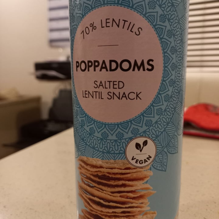 photo of Woolworths 70% Lentils Poppadoms Salted shared by @vickysveganry on  26 Apr 2021 - review