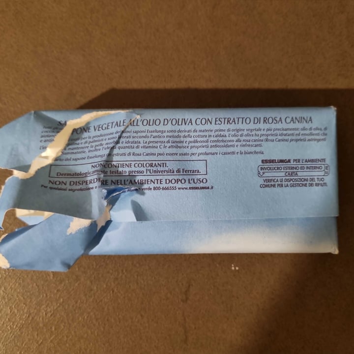 review photo of Esselunga Sapone Vegetale All’olio D’oliva - Rosa Canina shared by @martiiiiiii on 20 Sep 2022 - review