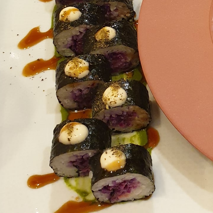 review photo of Linfa Milano - Eat Different Jackfruit Crab Sushi shared by @fiammetta7 on 07 Feb 2022 - review