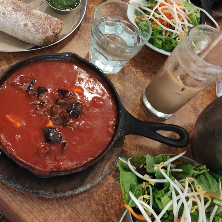 review photo of חנדל'ה שקשוקה טבעונית shared by @noamaliarazi on 17 Sep 2021 - review