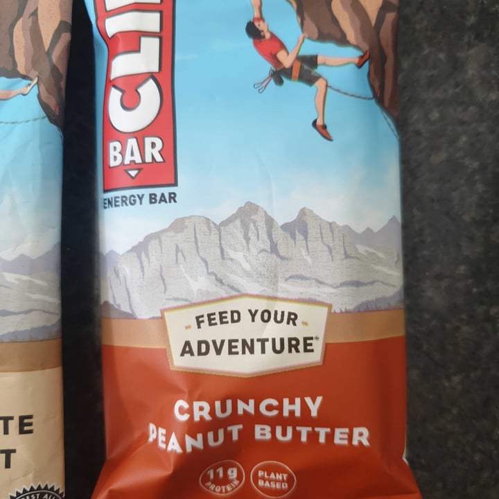 photo of Clif Bar Crunchy Peanut Butter shared by @mandymngn on  13 Sep 2022 - review