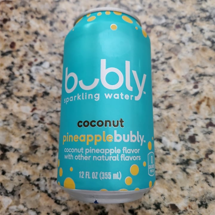 photo of Bubly Sparkling water coconut pineapple shared by @luthienmajere on  29 May 2022 - review