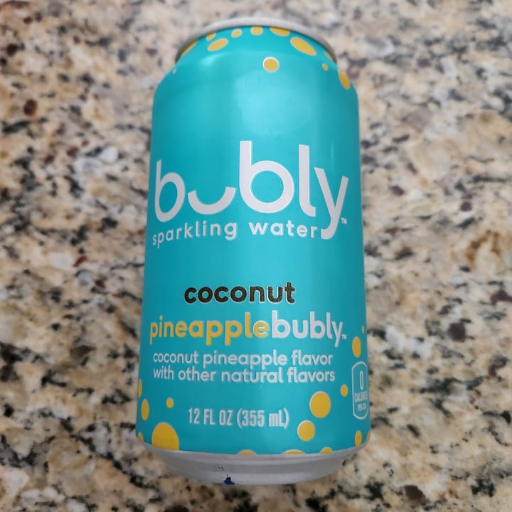 review photo of Bubly Sparkling water coconut pineapple shared by @luthienmajere on 29 May 2022 - review