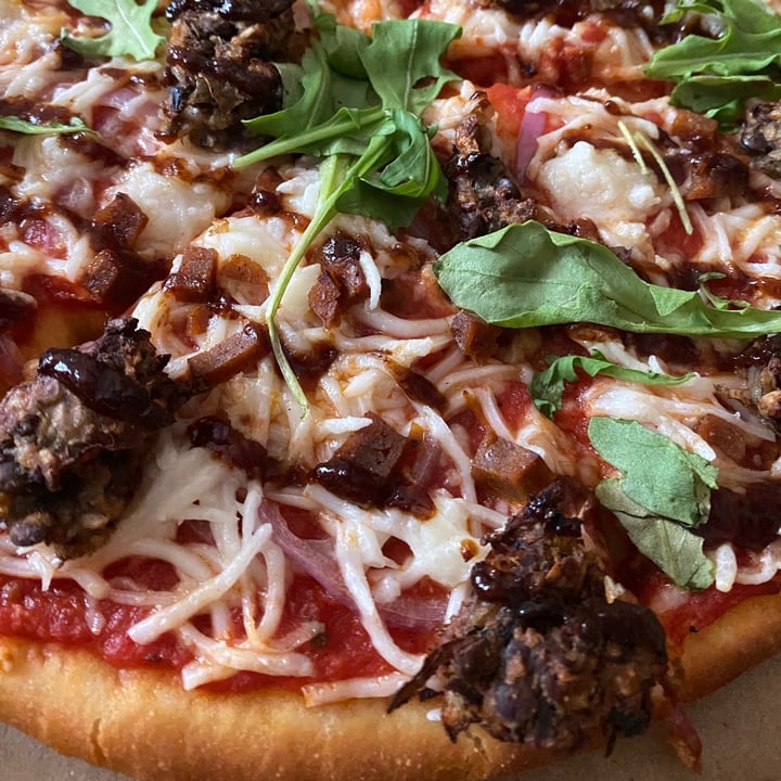 review photo of Boon Burger Cafe Animal Lovers Pizza shared by @nateye on 26 Nov 2020 - review