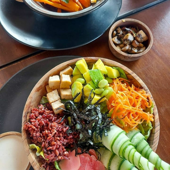 photo of Secret Spot Bali poke bowl shared by @anadragalina on  23 Dec 2020 - review