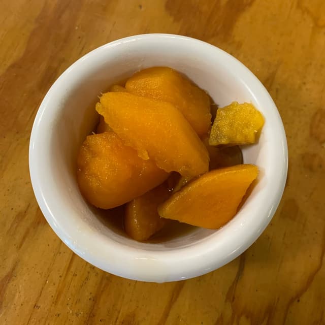 菜肴“Camote en almíbar”的照片
