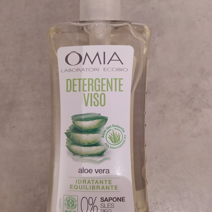 photo of Omia Laboratoires Detergente viso shared by @alexxxxxx on  17 Dec 2021 - review