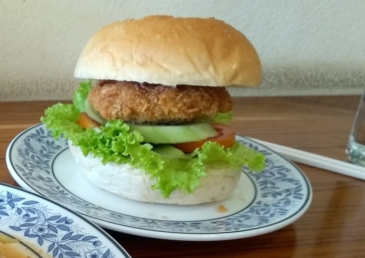 photo of Chew Xin Jai Veggy Hamburger shared by @felice on  21 Jan 2020 - review