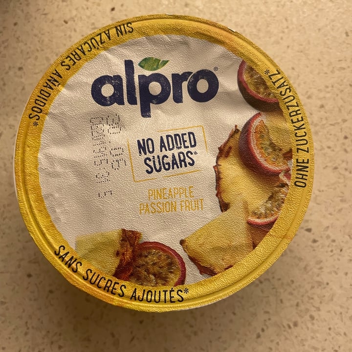 review photo of Alpro Ananas Fruit Passion Yogurt shared by @samantharonconi on 20 Jun 2022 - review