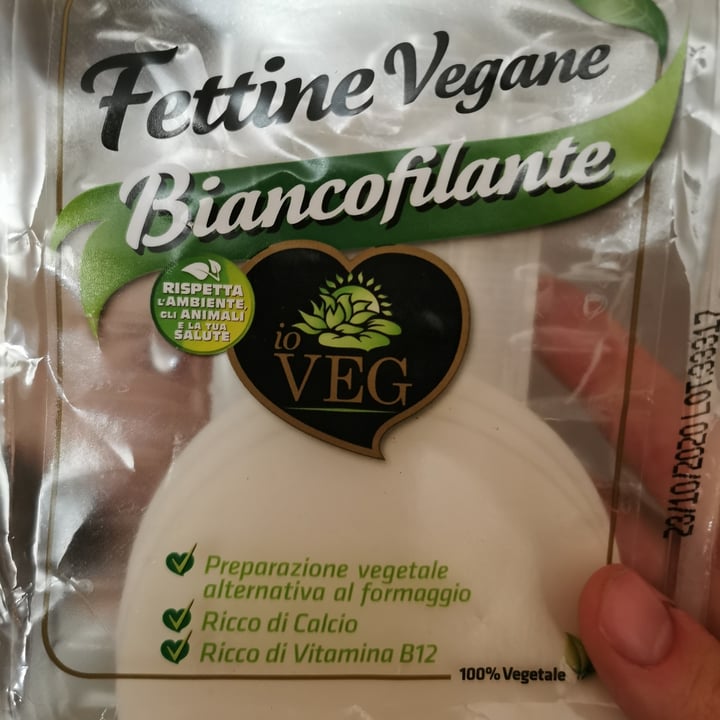 photo of ioVEG Fettine vegane bianco filante shared by @grazia96 on  27 Sep 2020 - review