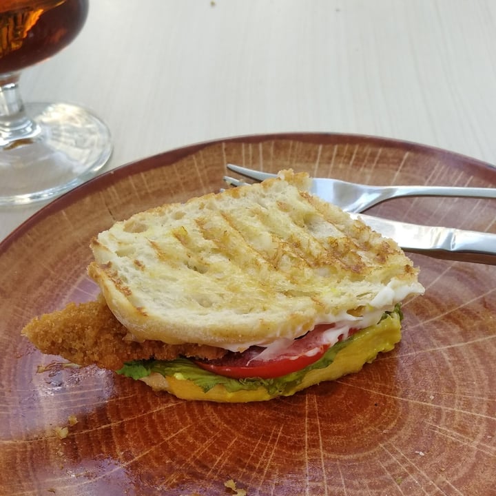 photo of Green Bistrot Sandwich De No Pollo shared by @h3lena on  06 Sep 2022 - review