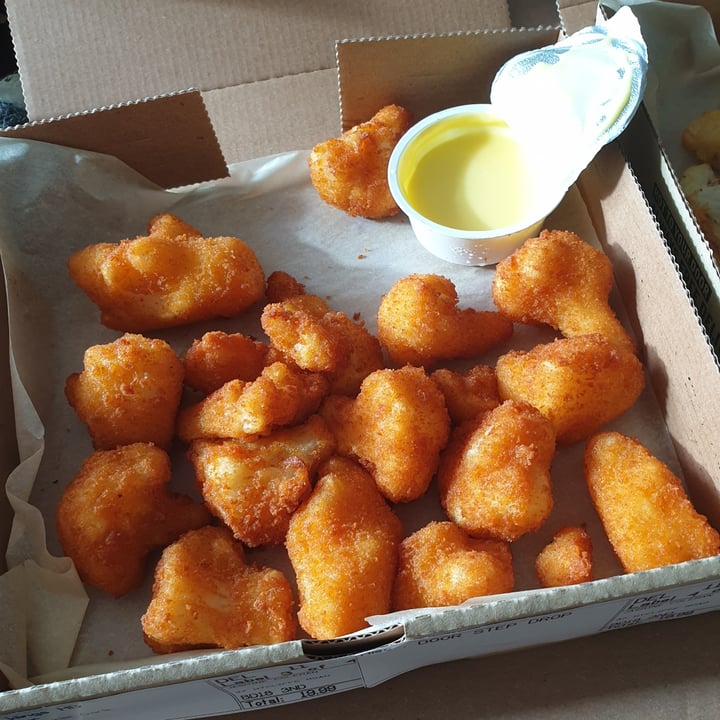 photo of Papa John's Pizza Cauli Wings shared by @jasminearchie on  17 Jul 2020 - review