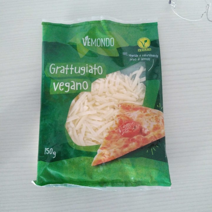 photo of Vemondo  Grattugiato Vegano shared by @barbara-73 on  27 Oct 2022 - review