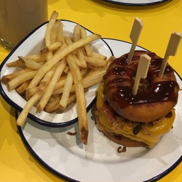 photo of V Rev Vegan Diner Donut Have a Cow, Man! shared by @robynellen on  04 Aug 2020 - review