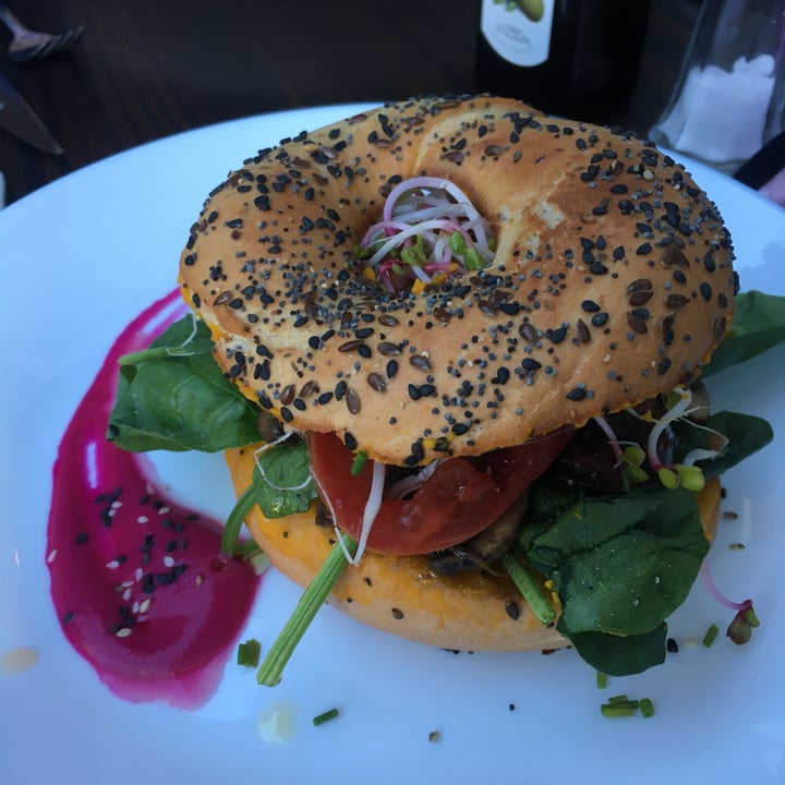 photo of Angéla - Deli & Coffee Bagel sevilla shared by @abigrischpun on  06 Apr 2021 - review