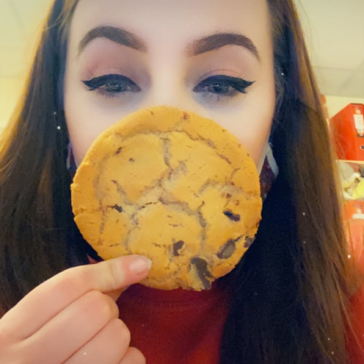 photo of GRO Dark choc chunk cookies shared by @emmysea on  13 Feb 2021 - review