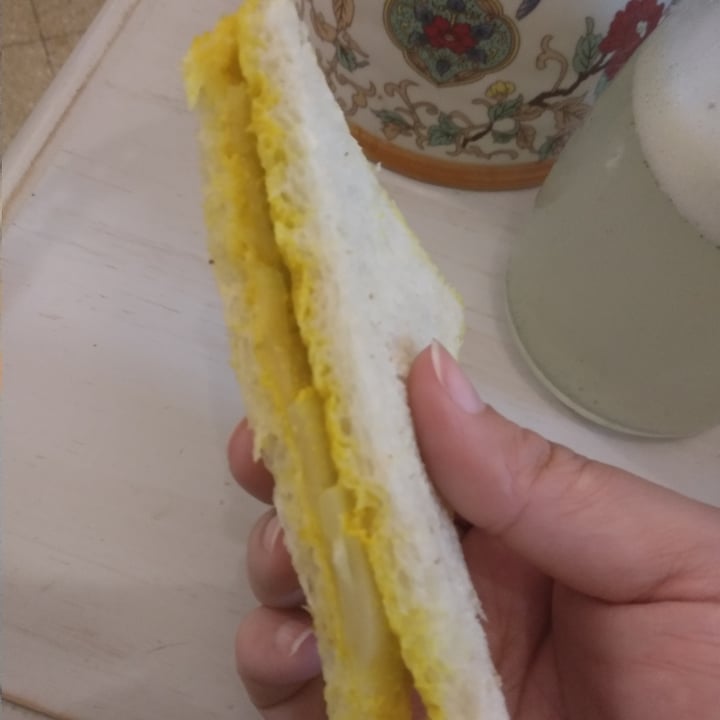 review photo of Panaderia Franco Colella Sandwich de Hummus Y Pepino shared by @muriel on 09 Mar 2022 - review