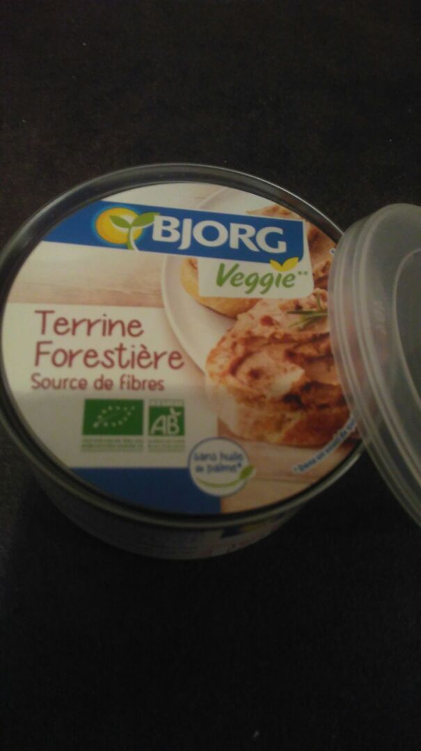 photo of Bjorg Terrine Forestière shared by @stopanimalabuse38 on  10 Mar 2020 - review