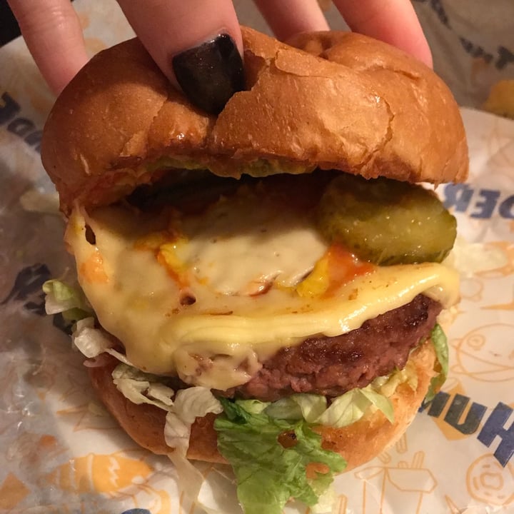 photo of THUNDER VEGAN FOOD Burger Old Skool shared by @juliprisma on  28 Nov 2021 - review