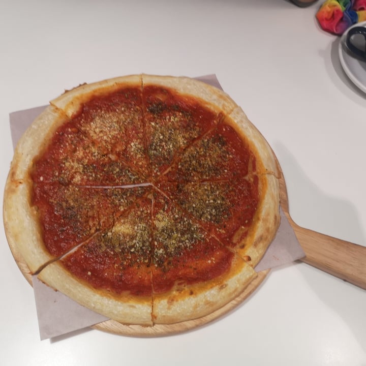 photo of Real Food Penang Vegetarian Restaurant Marinara Pizza shared by @synthwave0470 on  19 Feb 2022 - review