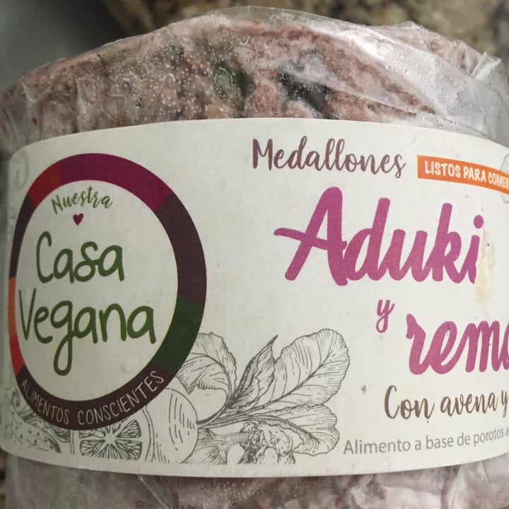 photo of Casa Vegana Medallones de Aduki y Remolacha shared by @florcancrini on  19 Oct 2020 - review