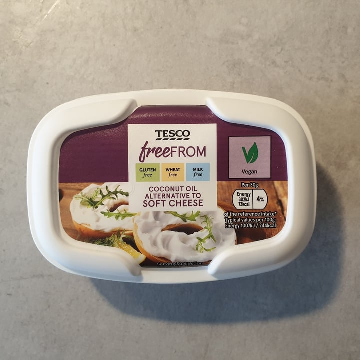 photo of Tesco Free From Coconut Oil Alternative to Soft Cheese shared by @v3e3r3o on  12 Nov 2020 - review