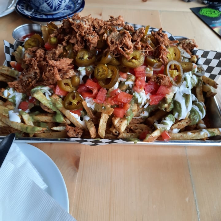 photo of Mexhico Restaurant Mexhico loaded fries shared by @leo on  29 Dec 2020 - review