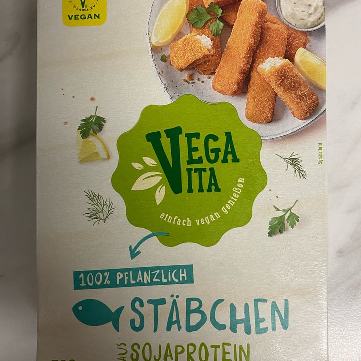 photo of Vegavita Fischstäbchen shared by @joyveg on  09 Dec 2021 - review