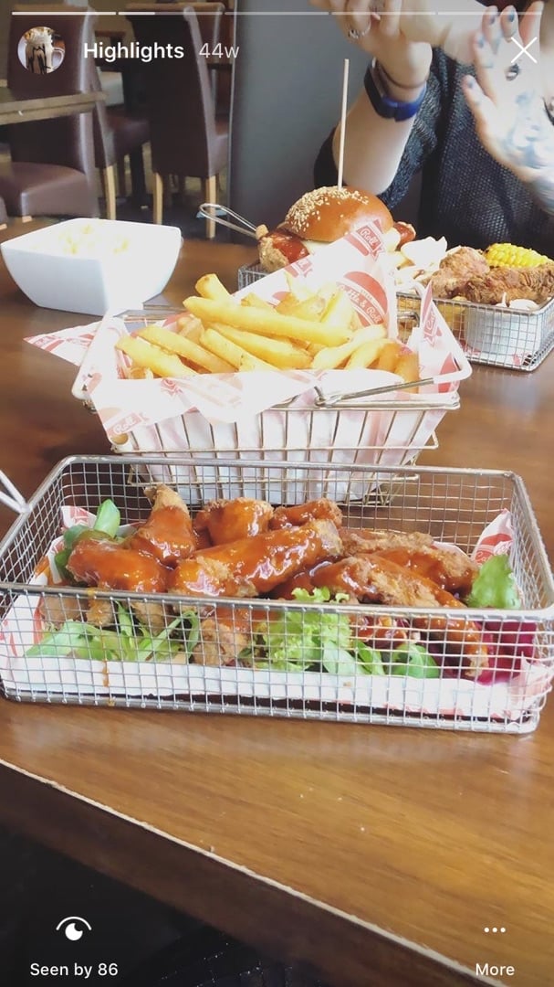 review photo of Steak Cattle & Roll Vegan Chicken Tenders shared by @glampirex on 24 Oct 2019 - review