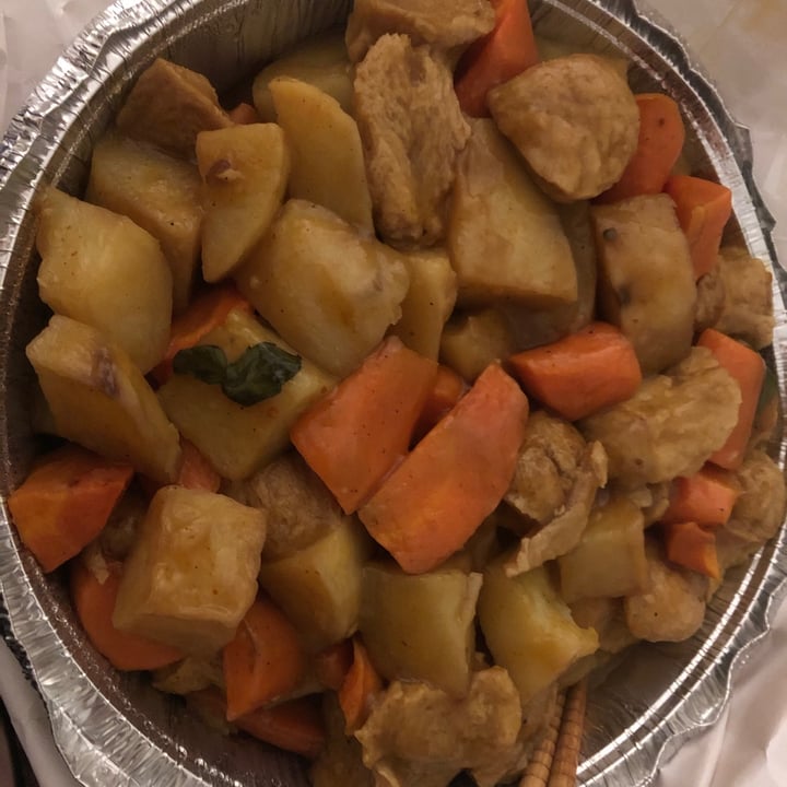 photo of Amitabha Vegetarian Restaurant Vegan Curry Chicken shared by @ameisherry on  02 Apr 2021 - review