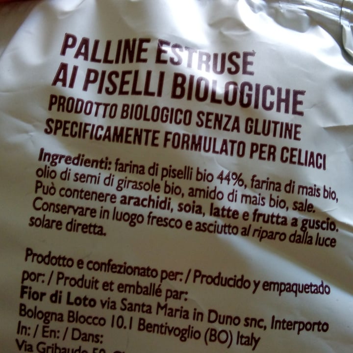review photo of Biocroc Snack Ai Piselli shared by @saimonanimalslover on 10 Oct 2022 - review