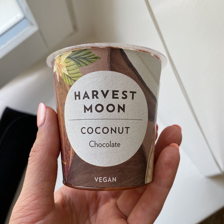 review photo of Harvest Moon Coconut chocolate shared by @veronikak on 08 Jun 2021 - review