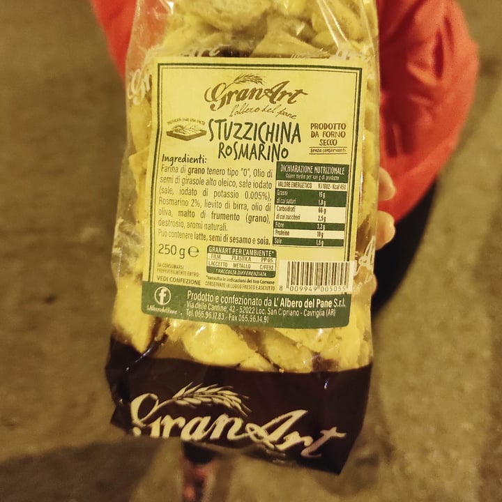 photo of Granart Stuzzichina croccante rosmarino shared by @tuscanvegan on  12 Feb 2022 - review